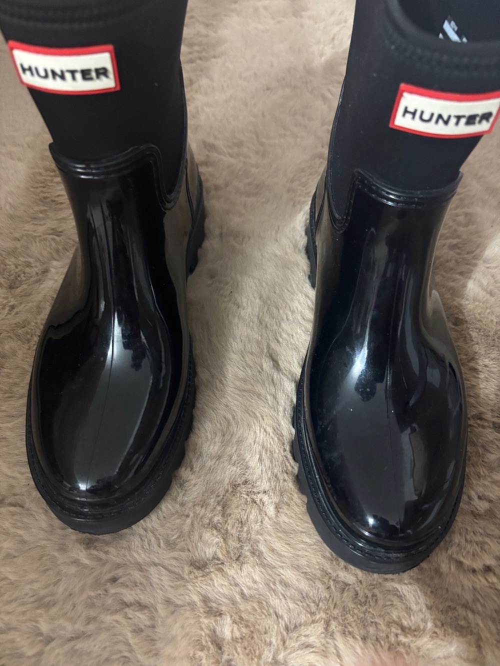 Hunter Black Gloss Rain Boots with Logo Patch - Picture 3 of 7